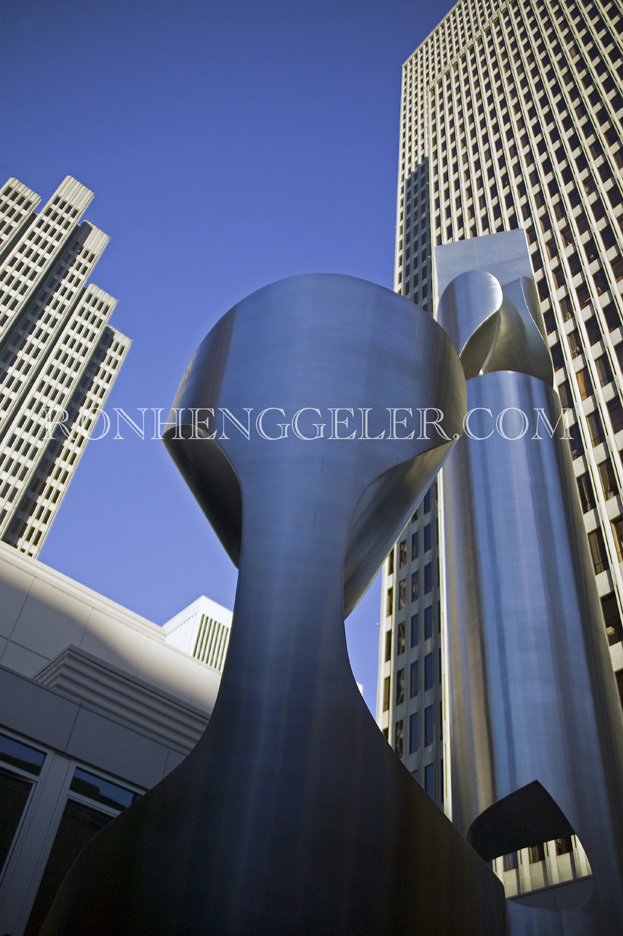 Sculpture at San Francisco's Embarcadero Center